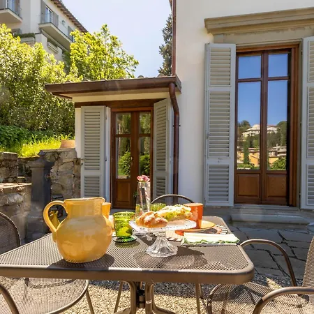 Apartament Lo Studiolo *